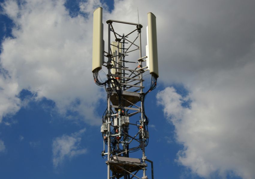 LTE tower powering up an area with 5G technology