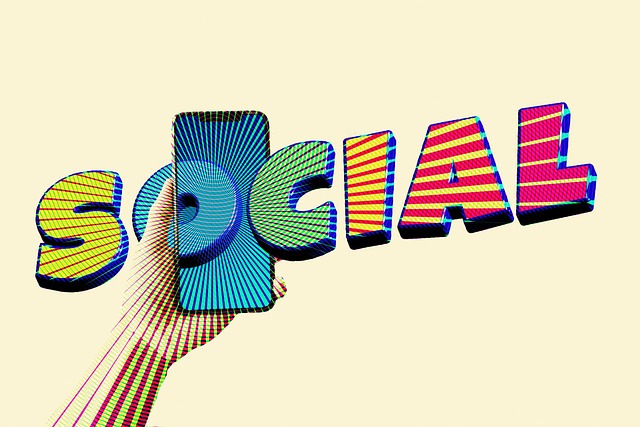 smartphone 7639240 640 | Vox | Walking on Sunshine, Bringing the Smiles!