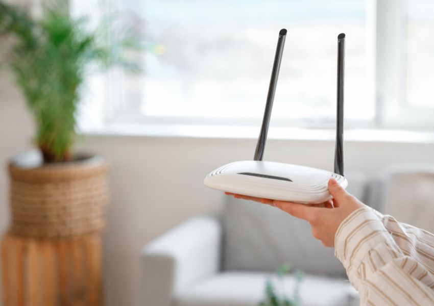 5 2 | Vox | 4 Ways to Improve Your Home Wi-Fi Signal and Router: