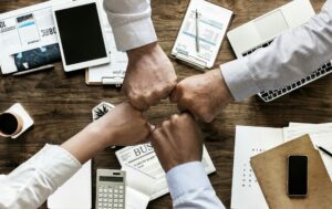 mohamed hassan teamwork 3213924 1280 | Vox | The Calm Centre at the Customer Care Coalface