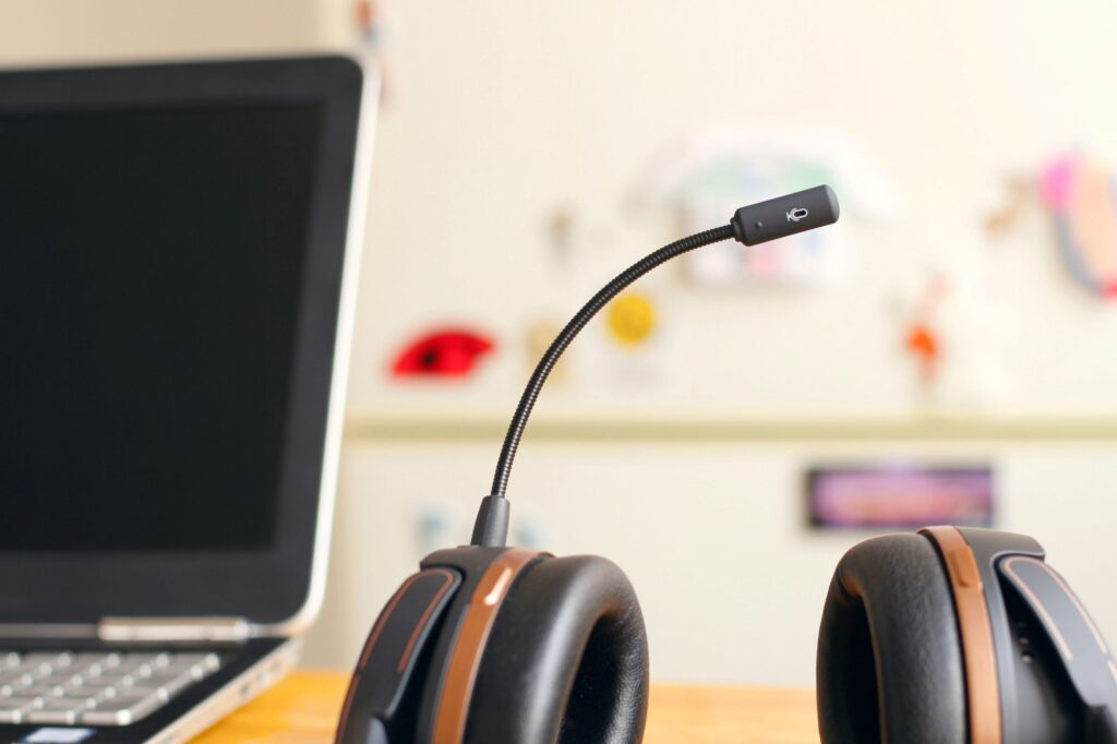 call centre agent | Vox | The Funny, Punny World of Being a Vox Trainer